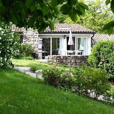 Les Grangeonnes, Gites Nature, Piscine, Bain Nordique, Sauna Pour Accueil Familiale Ou De Groupe Saint-Basile Exterior foto