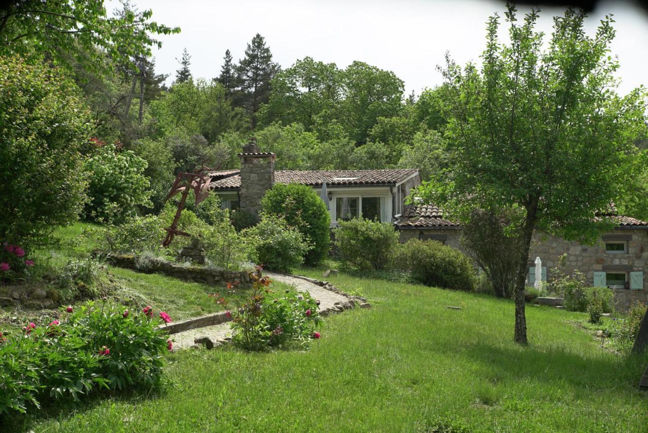 Les Grangeonnes, Gites Nature, Piscine, Bain Nordique, Sauna Pour Accueil Familiale Ou De Groupe Saint-Basile Exterior foto